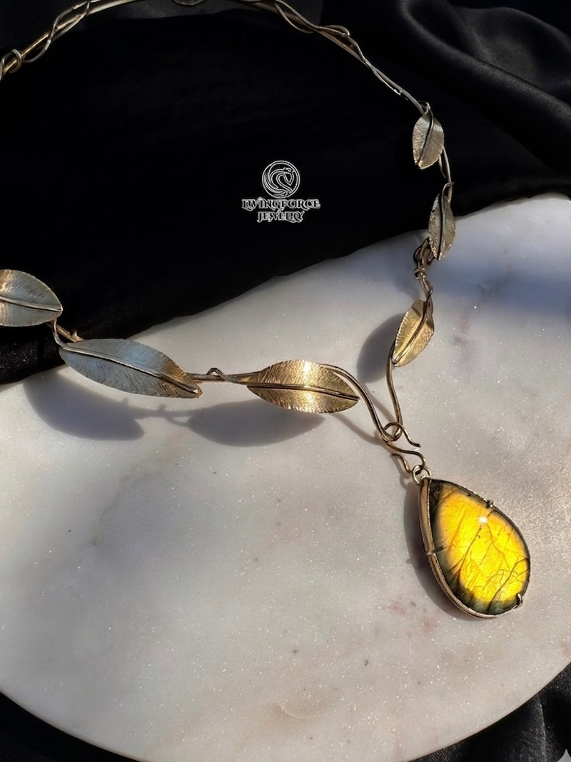 Laurel of Victory

Statement Torc Necklace