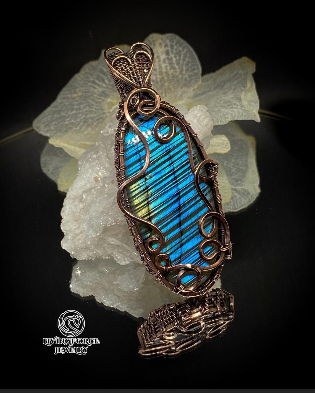 Liakada Talisman, Blue labradorite Pendant