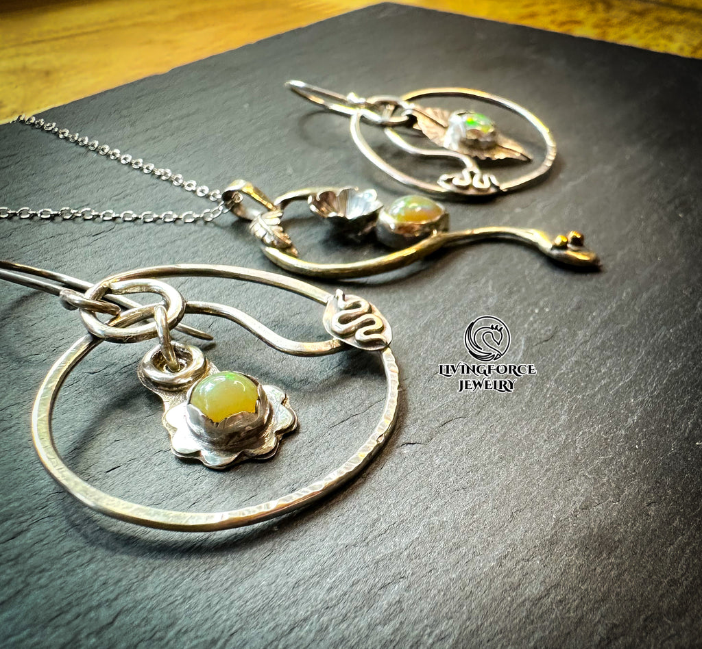 Whisper of Naga - Welo opal and Sterling silver Set