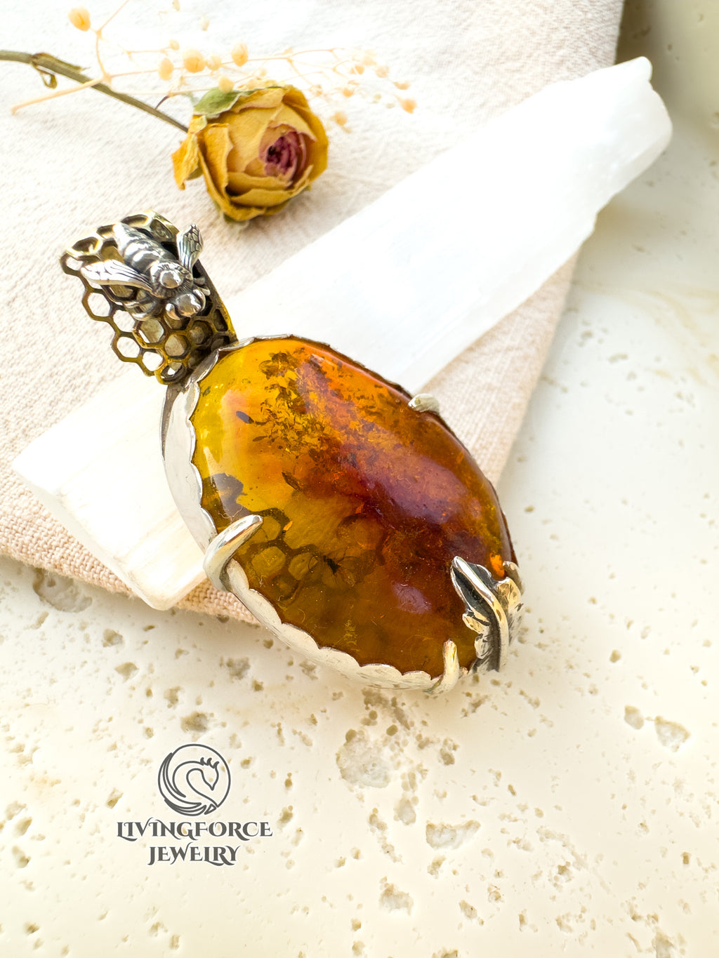 Apis Aureus Talisman, Amber pendant