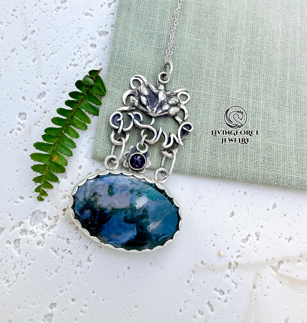 Spirit of Growth — Moss Agate & Amethyst Talisman
