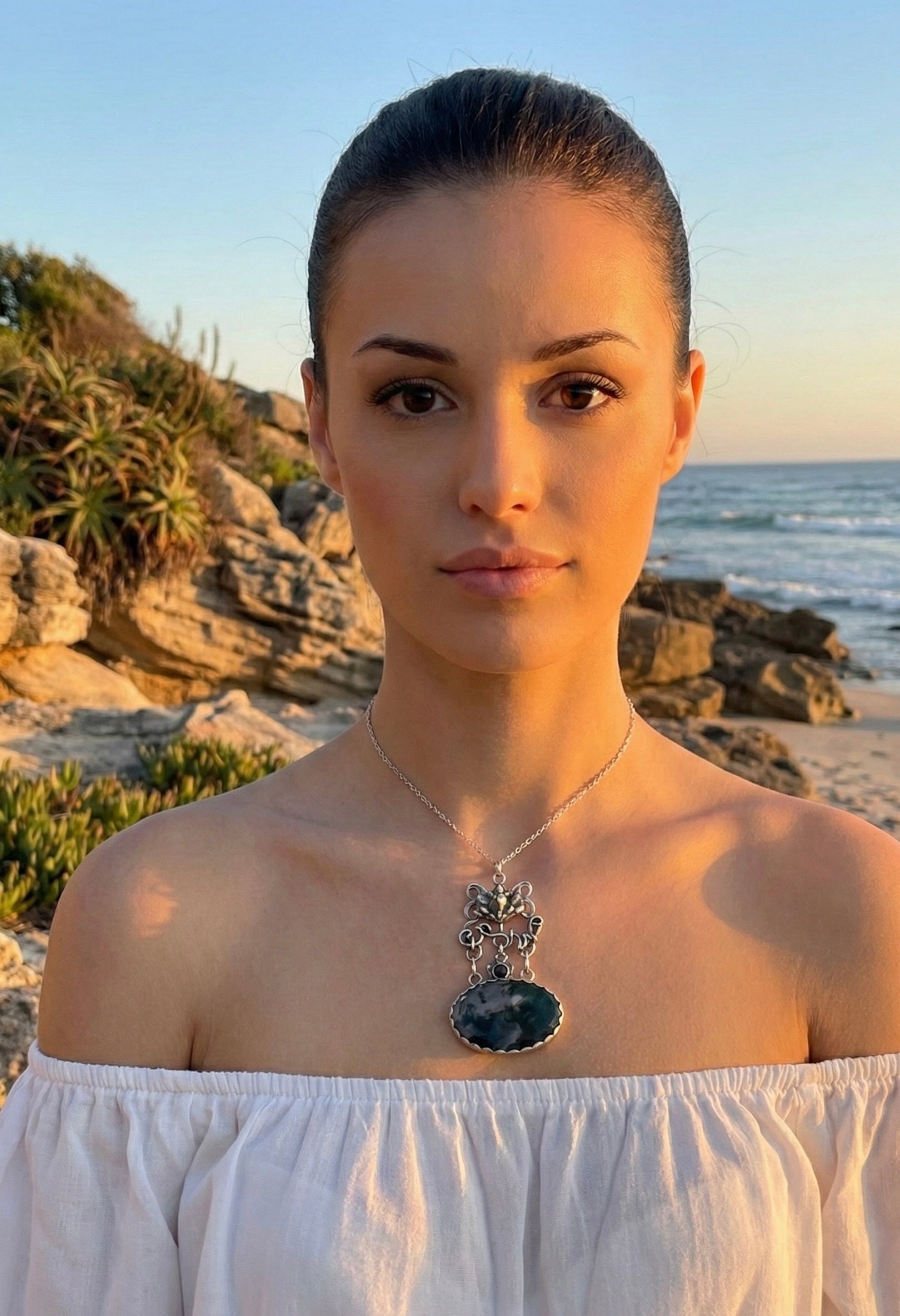 Spirit of Growth — Moss Agate & Amethyst Talisman