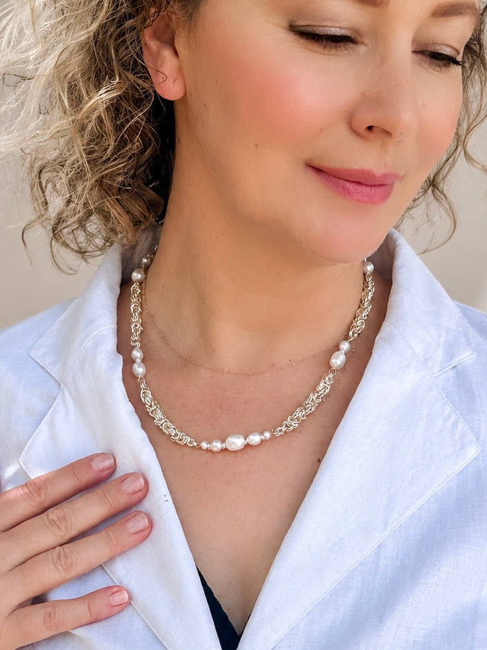 Zoe Convertible Pearl Necklace