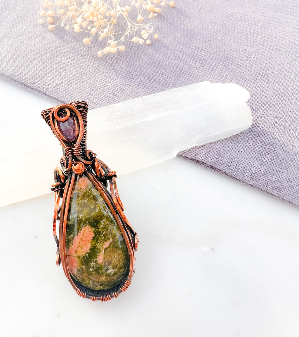 Myrtle Talisman, Unakite Pink Tourmaline Pendanr