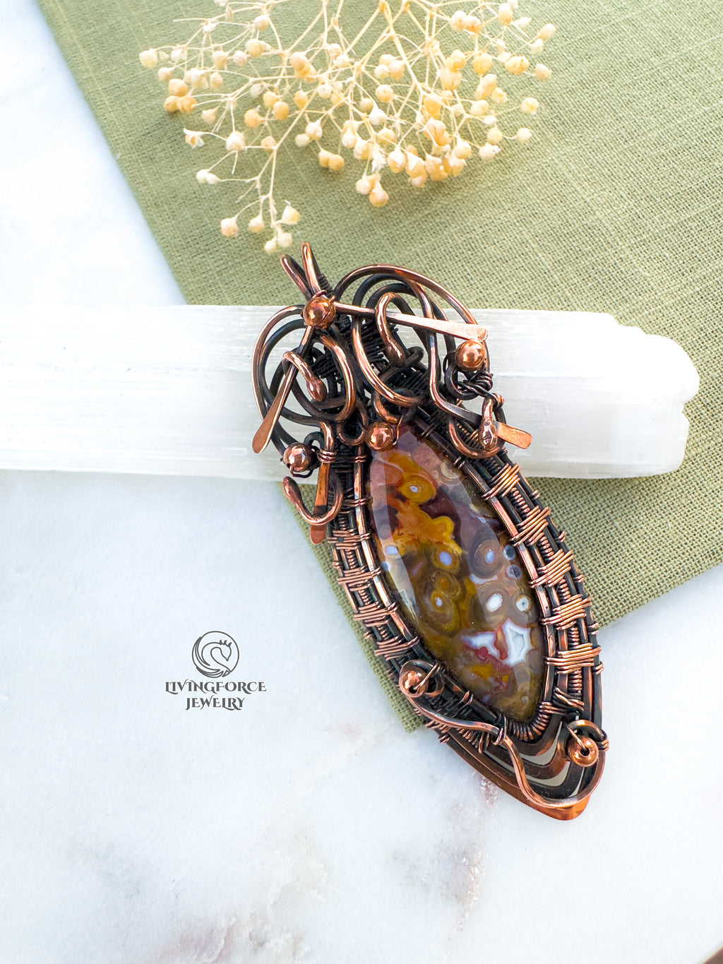 Queen Isabella Talisman, Palm root agate Pendant