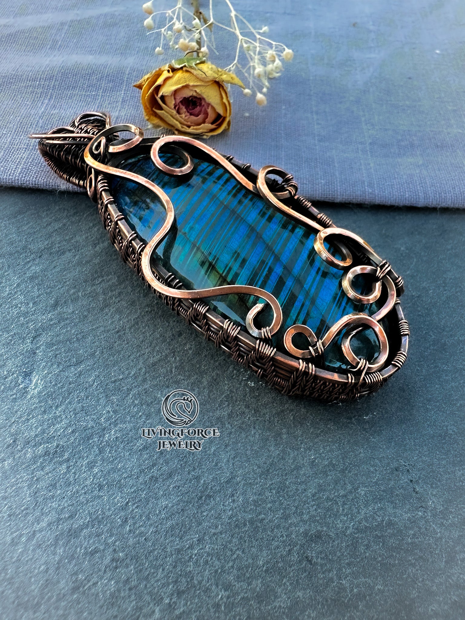 Liakada Talisman, Blue labradorite Pendant