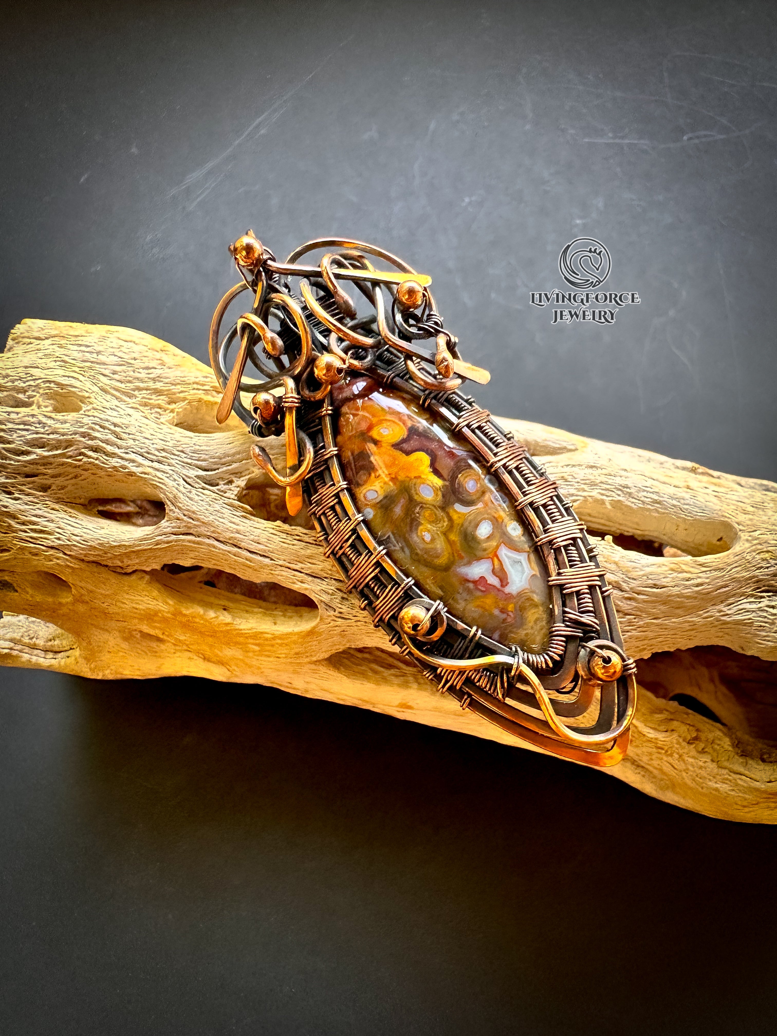Queen Isabella Talisman, Palm root agate Pendant